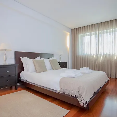 Apartment Liiiving In - Balcony Dragao View Porto