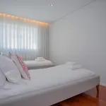 Liiiving - Bdv Red Apartment *