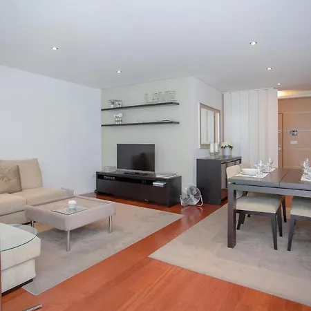 Liiiving - Bdv Red * Porto