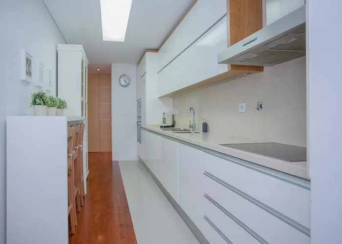 Liiiving - Bdv Red Porto