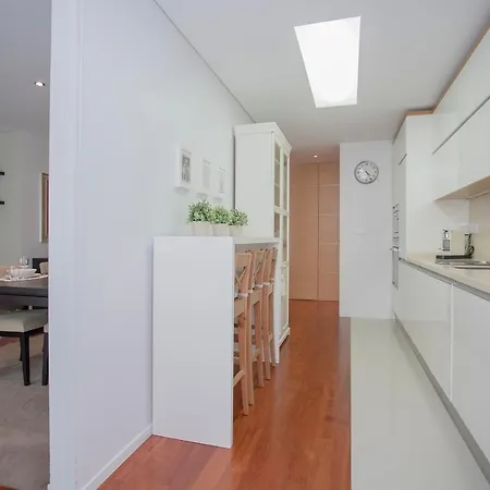 Liiiving - Bdv Red * פורטו