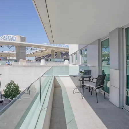 Liiiving in Porto - Balcony Dragão View *