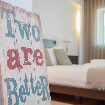 Liiiving - Bdv Red * פורטו